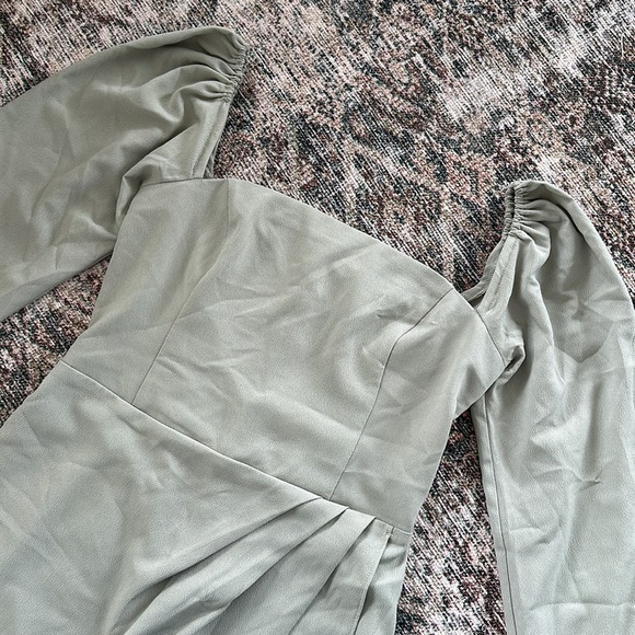 Abercrombie Long Sleeve Draped Skirt Mini Dress (Size XS) - Picture 2 of 7